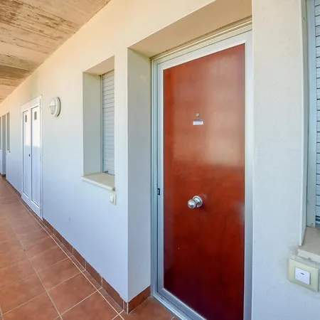 In With Pool Apartment *